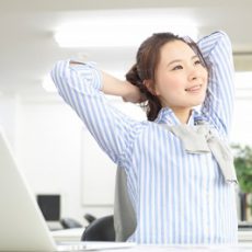 複数の内定を検討して、入社する企業を決めたアラサー女性